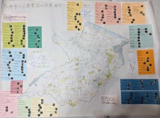 写真：多摩市の公衆電話の設置場所