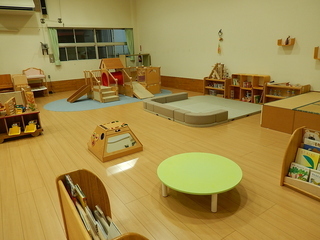 写真：多摩市こども家庭センター2