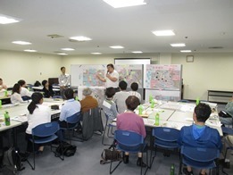 写真：発表の様子