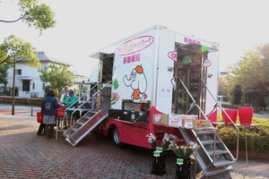 写真：京王の移動販売車