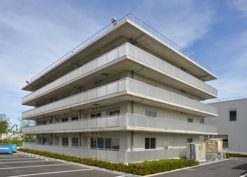 写真：住宅実験棟の外観