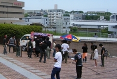 写真：撮影風景（多摩センター三角広場）
