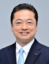 写真：議長　三階道雄、副議長　いいじま文彦