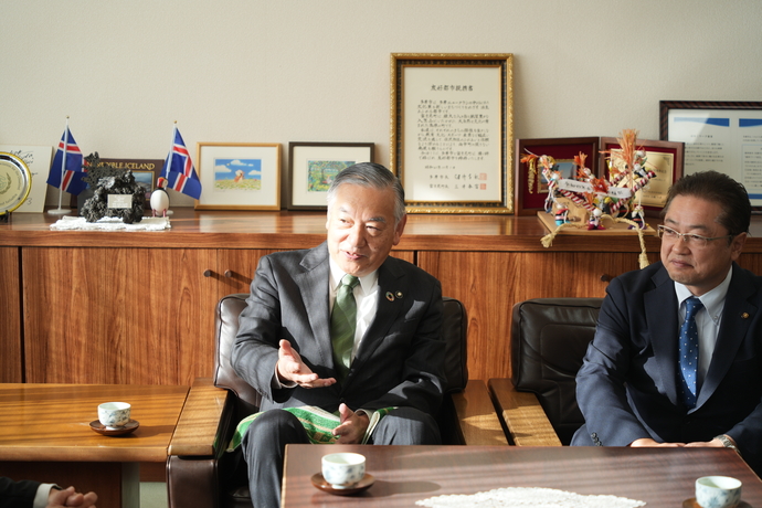 多摩市長、三階議長