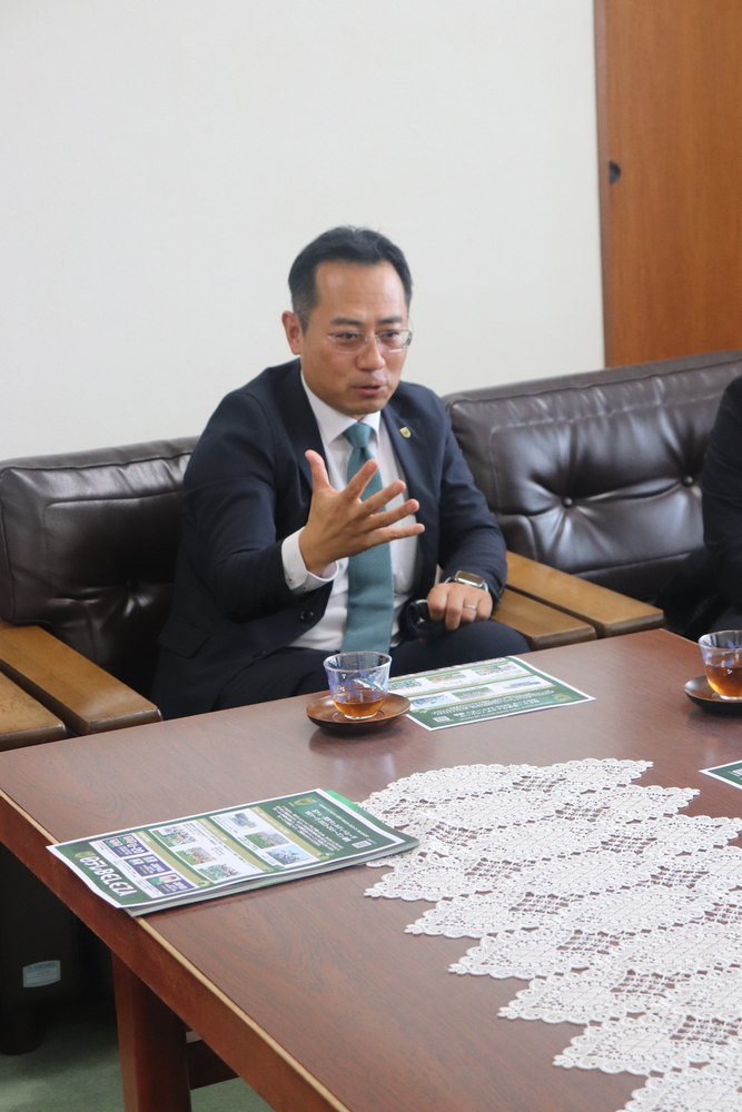 写真　中村考昭代表取締役社長