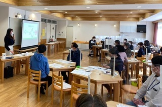 写真：令和3年度第2回エリアミーティングの様子