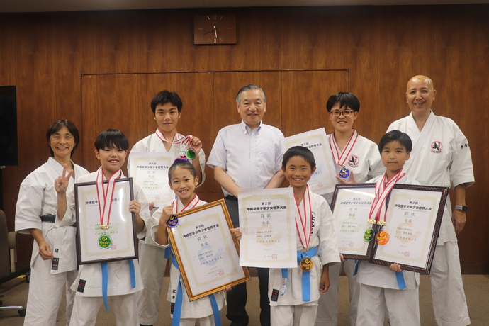 多摩道場の皆さん、阿部市長