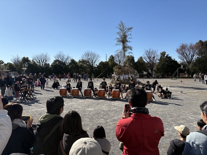 写真：瓜生小学校瓜生太鼓の様子