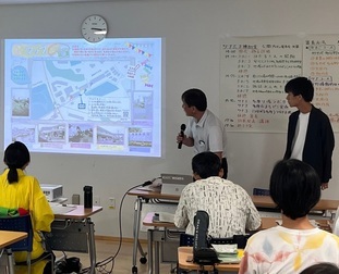 写真：ツナたま補助金公開プレゼンテーション審査の様子