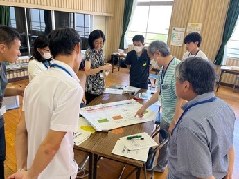 R7青陵中学区エリアミーティング1-3