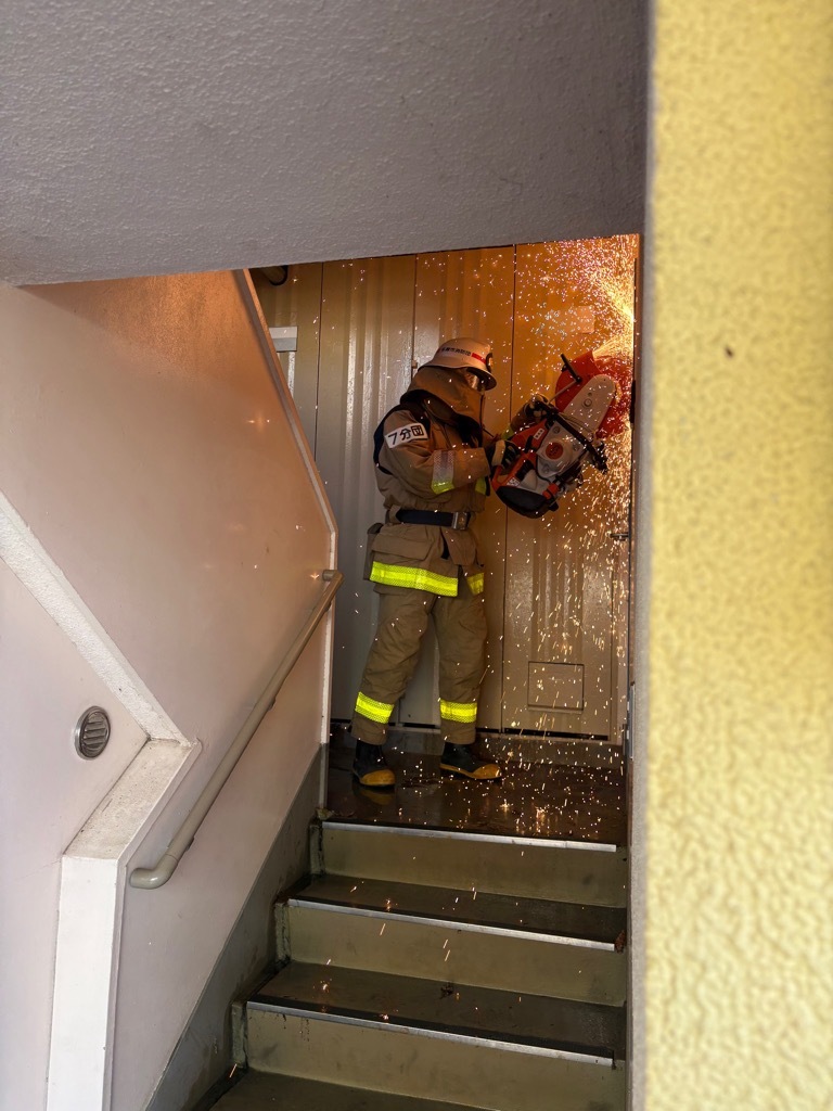 エンジンカッター