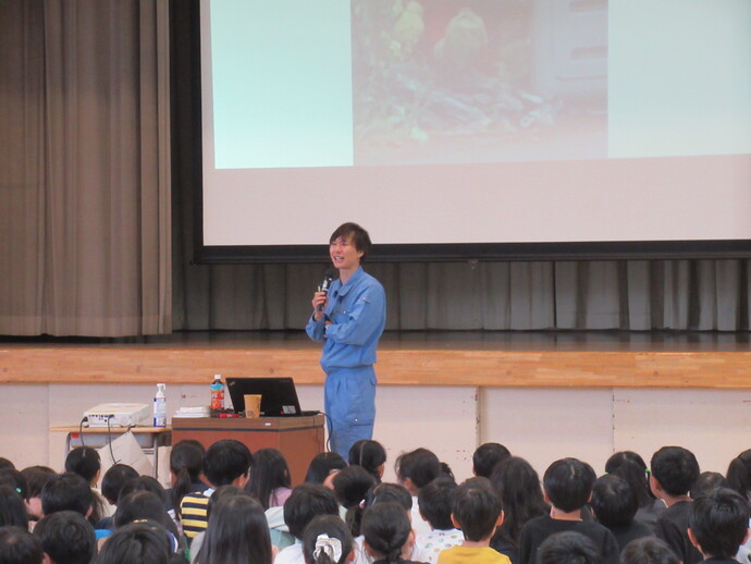 東寺方小学校での様子
